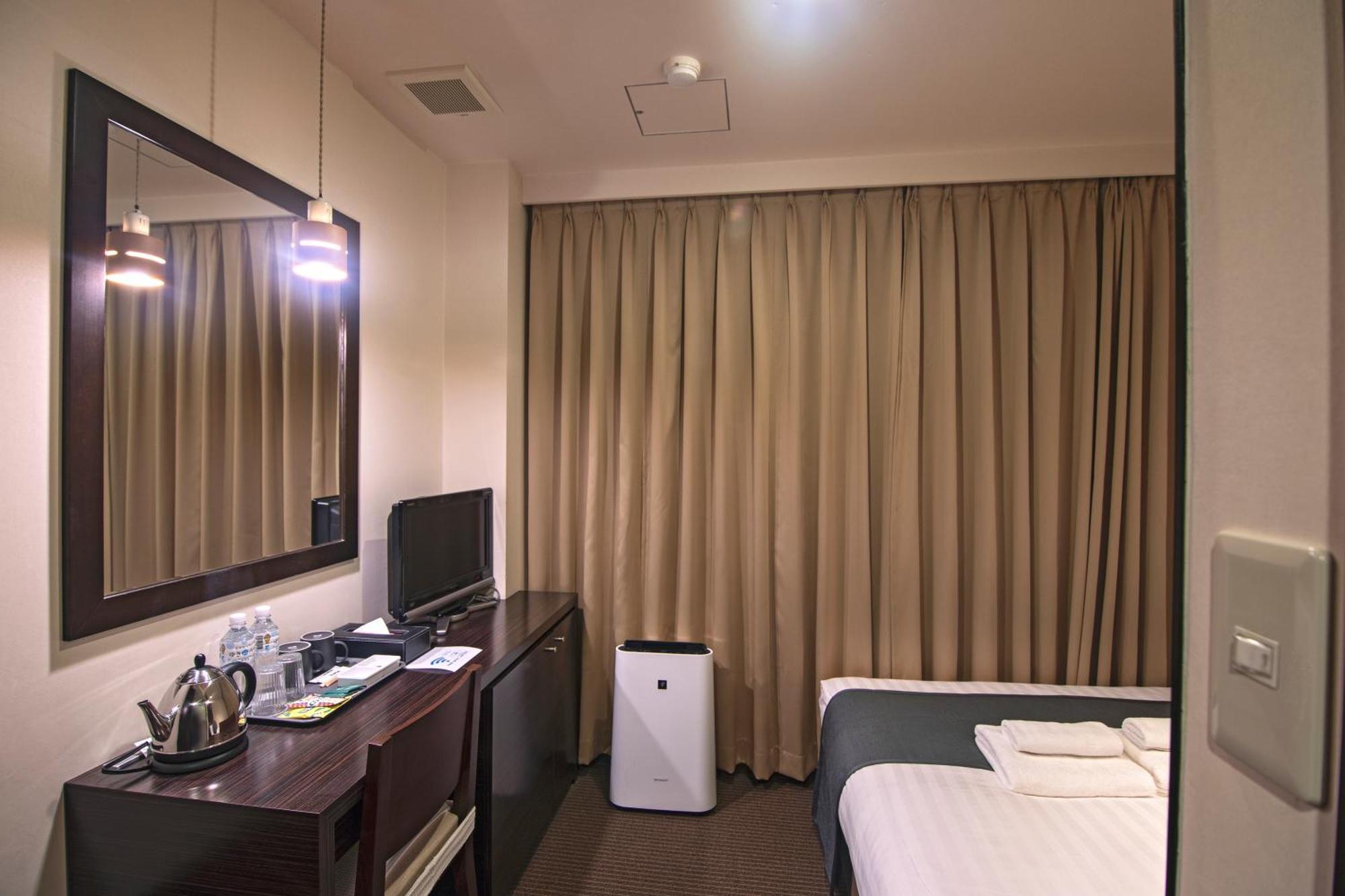Wonz Hotel Self-Check-In 大阪 外观 照片