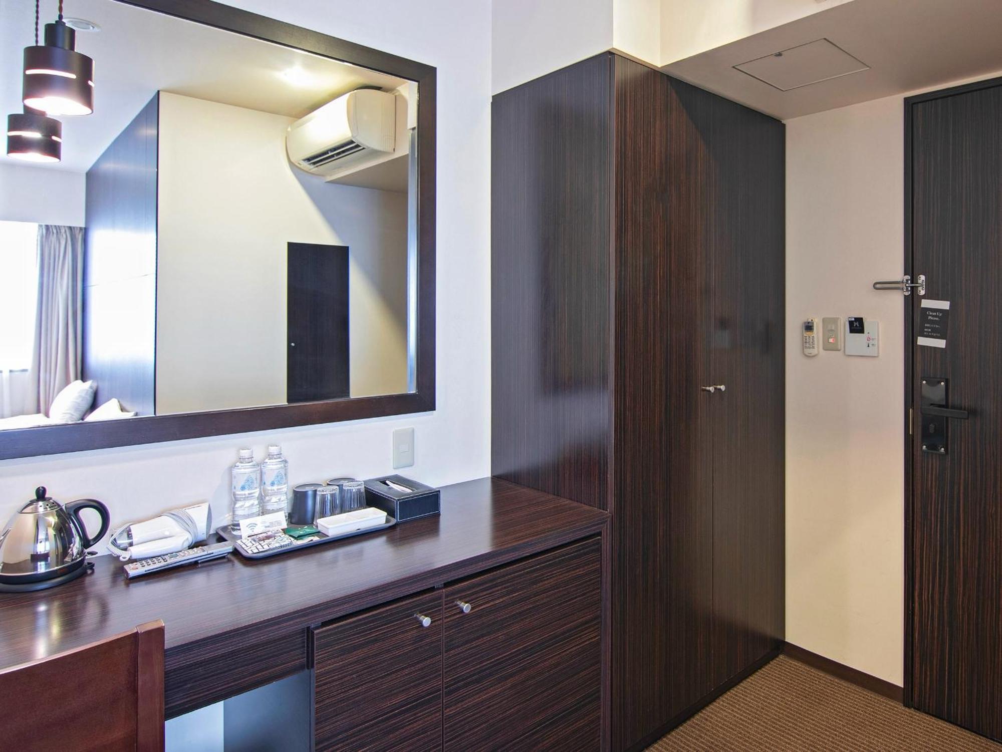 Wonz Hotel Self-Check-In 大阪 外观 照片
