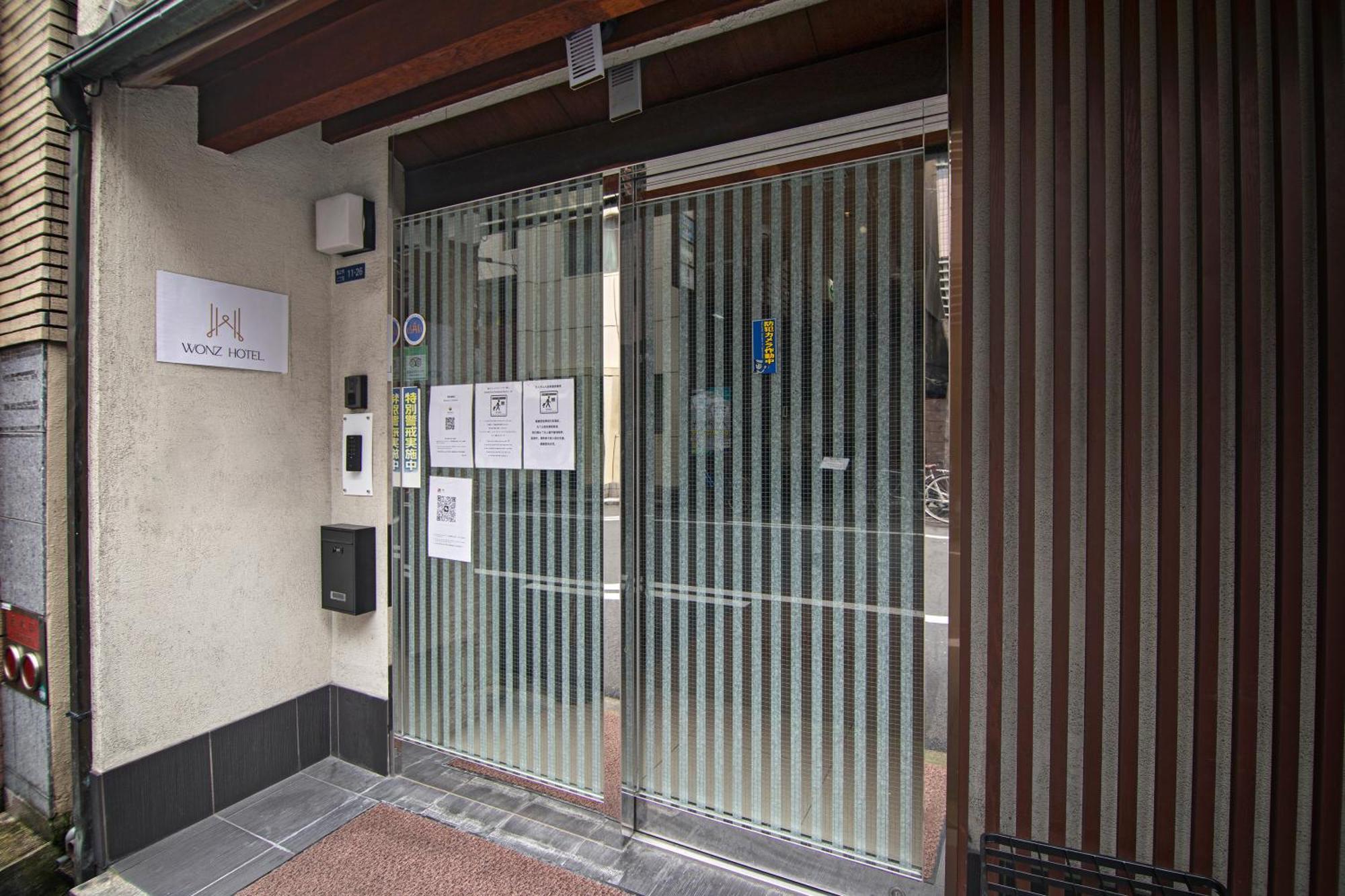 Wonz Hotel Self-Check-In 大阪 外观 照片