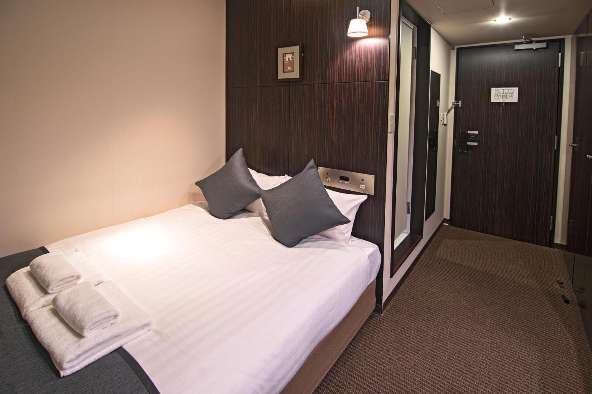 Wonz Hotel Self-Check-In 大阪 外观 照片